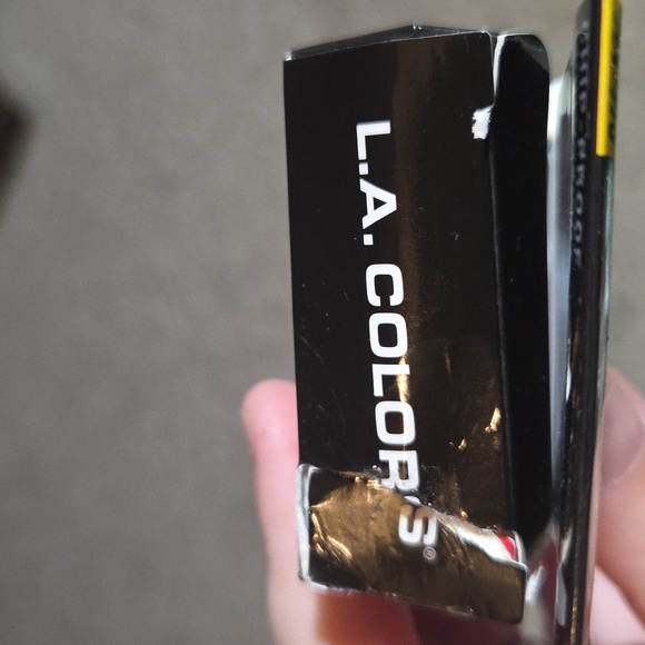 L.A. Colors "Slasher" Press On Nails - Picture 2 of 2